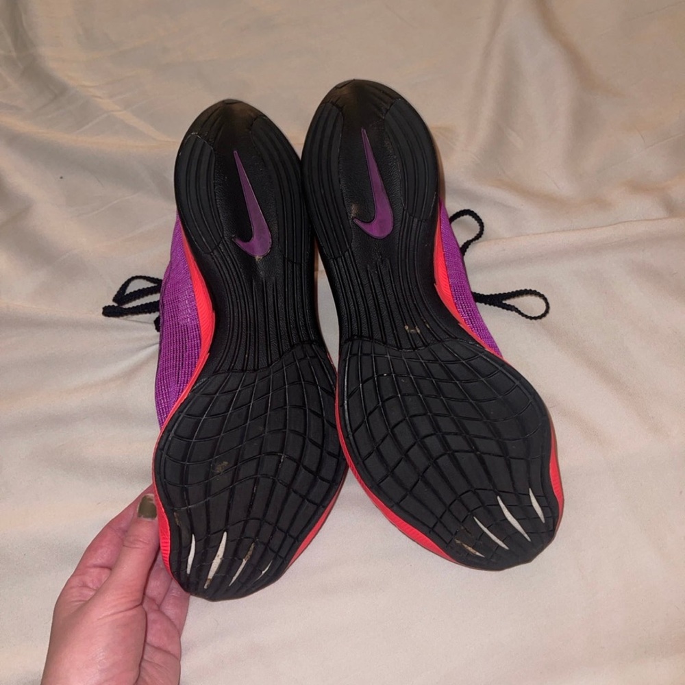 Nike Women's Shoes in Pink and Orange - Picture 7 of 7
